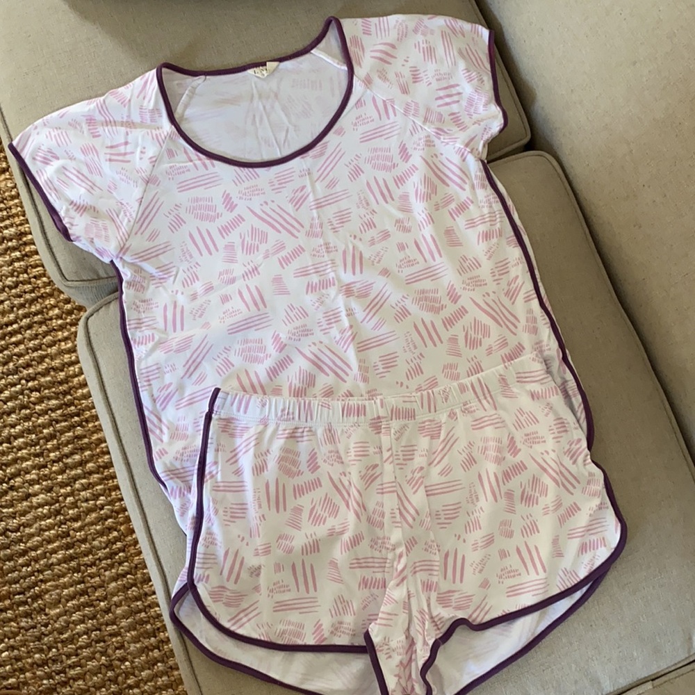 Lake Pajamas shorts set! Size small. GUC